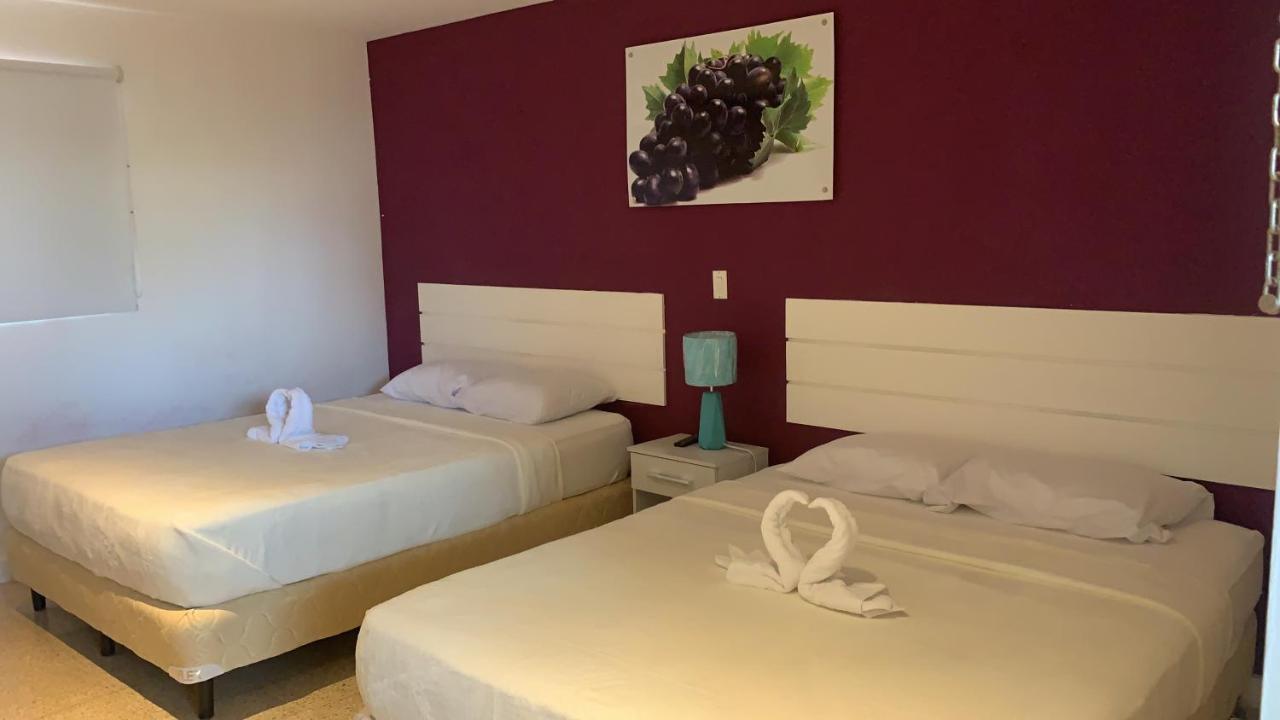 Hostal Familiar Carmencita ปานามาซิตี้ ภายนอก รูปภาพ