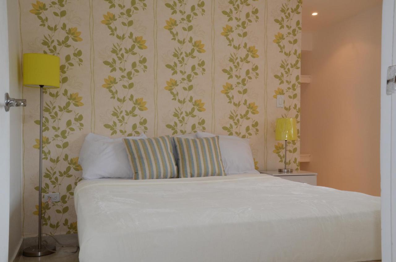 Hostal Familiar Carmencita ปานามาซิตี้ ภายนอก รูปภาพ