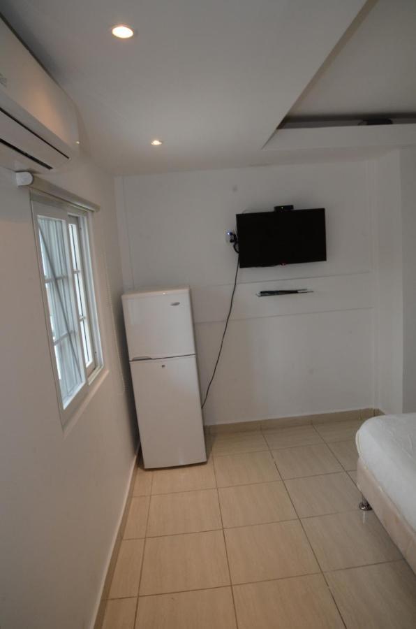 Hostal Familiar Carmencita ปานามาซิตี้ ภายนอก รูปภาพ